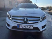 Gebraucht Mercedes GLA250 211 PS (155 kW) 2016 Weiß SUV