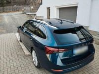 Gebraucht Skoda Octavia First Edition 150 PS (110 kW) 2020 Blau Kombi