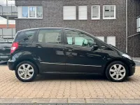 Gebraucht Mercedes A200 Avantgarde 136 PS (100 kW) 2010 Schwarz Limousine