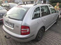 Gebraucht Skoda Fabia Cool Edition 80 PS (58 kW) 2007 Diamantsilber metallic Kombi