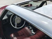 gebraucht Mercedes 260 Bordeaux rotes coupe mit weissem Dach