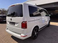Second-hand VW Multivan 199 CP (146 kW) 2019 Alb Monovolum