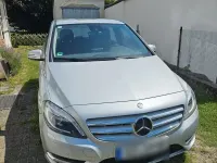 Gebraucht Mercedes B200 156 PS (114 kW) 2012 Grau Kleinwagen