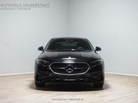 Gebraucht Mercedes E300 AMG 197 PS (144 kW) 2025 Schwarz Limousine