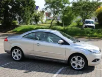 Gebraucht Ford Focus Cabriolet Titanium 145 PS (106 kW) 2009 Silber Cabrio