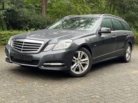 Gebraucht Mercedes E350 265 PS (194 kW) 2011 Grau Kombi