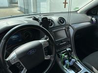 Gebraucht Ford Mondeo 140 PS (102 kW) 2012 Blau Kombi