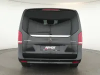 Gebraucht Mercedes V300 Avantgarde 237 PS (174 kW) 2023 Graphitgrau dunkel Van / Kleinbus