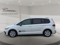 Gebraucht VW Touran Goal 150 PS (110 kW) 2025 Weiß (oryxweiß perlmutteffekt) Van / Kleinbus