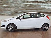 Gebraucht Ford Fiesta 60 PS (44 kW) 2017 Weiß Kleinwagen