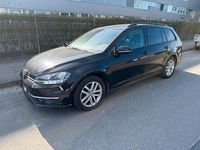 Gebraucht VW Golf VII 115 PS (84 kW) 2018 Schwarz Kombi