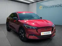 Gebraucht Ford Mustang Mach-E 258 kW (351 PS) 2023 Rot SUV
