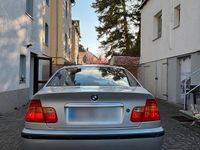 Second-hand BMW 320 170 CP (125 kW) 2003 Argintiu Berlinǎ