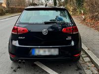 Gebraucht VW Golf VII 125 PS (91 kW) 2016 Schwarz Kleinwagen