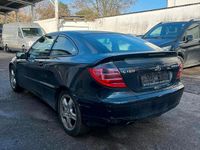 Gebraucht Mercedes C180 143 PS (105 kW) 2003 Schwarz Coupé