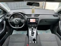 gebraucht Skoda Octavia 2.0 TDI Ambition + 1 HAND + NAVI + 0% FINANZIERUG