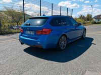 gebraucht BMW 320 3er d F31 Touring M Paket Performance Kit blau