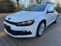 Gebraucht VW Scirocco 160 PS (117 kW) 2009 Weiß Coupé