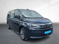 Gebraucht VW Multivan Style 150 PS (110 kW) 2025 Starlight blue metallic Van / Kleinbus