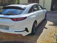 Używany Kia ProCeed GT 204 KM (150 kW) 2022 Biały Kombi