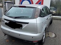 Gebraucht Ford Focus 105 PS (77 kW) 2001 Silber Kleinwagen