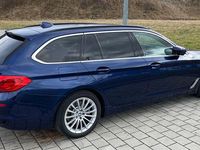 Gebraucht BMW 520 Luxury Line 190 PS (139 kW) 2018 Blau Kombi