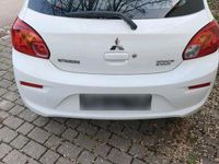 Gebraucht Mitsubishi Space Star 71 PS (52 kW) 2017 Weiß Kleinwagen