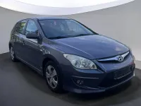 Gebraucht Hyundai i30 109 PS (80 kW) 2010 Grau Limousine