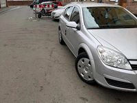 Gebraucht Opel Astra 105 PS (77 kW) 2005 Silber Limousine