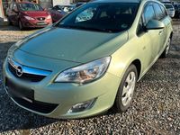 gebraucht Opel Astra Sports Tourer 1,7 CDTI