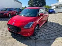 Neu Suzuki Swift Comfort+ 82 PS (60 kW) 2025 Rot Kleinwagen