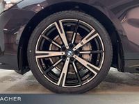 Neu BMW 540 Performance 303 PS (222 kW) 2026 Carbonschwarz metallic Kombi