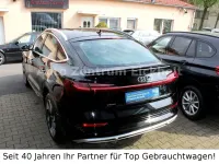 Second-hand Audi e-tron Sportback S-Line 300 kW (408 CP) 2023 Negru SUV