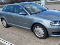 Gebraucht Audi A3 Attraction 140 PS (102 kW) 2011 Grau Kleinwagen