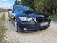 Gebraucht BMW 330 245 PS (180 kW) 2009 Schwarz Limousine