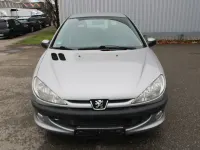 Gebraucht Peugeot 206 Tendance 109 PS (80 kW) 2003 Silber