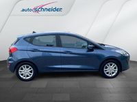 Gebraucht Ford Fiesta 95 PS (69 kW) 2021 Chromablau metallic (metallic) Kleinwagen