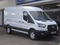 Neu Ford Transit Trend 165 PS (121 kW) 2025 Weiß Van / Kleinbus