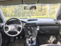 Usata VW Passat 131 CV (96 kW) 2003 Argento Station wagon