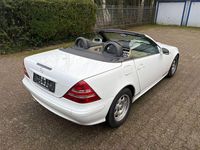Gebraucht Mercedes SLK200 163 PS (119 kW) 2000 Weiß Cabrio