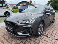 Gebraucht Ford Focus ST-Line X 125 PS (91 kW) 2024 Grau Limousine