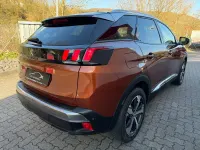 Gebraucht Peugeot 3008 Crossway 131 PS (96 kW) 2018 Braun SUV