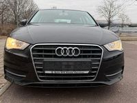Gebraucht Audi A3 Attraction 105 PS (77 kW) 2015 Schwarz Limousine