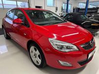 Gebraucht Opel Astra Edition 101 PS (74 kW) 2010 Rot Limousine