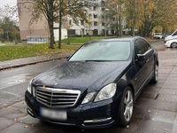 Gebraucht Mercedes E300 231 PS (169 kW) 2010 Blau Limousine