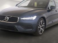 Gebraucht Volvo V60 Core 197 PS (144 kW) 2024 Denim blue / metallic Kombi