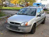 Second-hand Ford Fiesta 75 CP (55 kW) 2000 Argintiu Hatchback