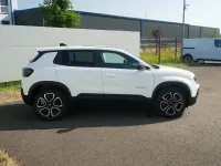 Neu Jeep Avenger Summit 110 PS (80 kW) 2026 Weiss SUV