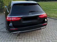 Gebraucht Mercedes E200 Avantgarde 184 PS (135 kW) 2018 Schwarz Kombi