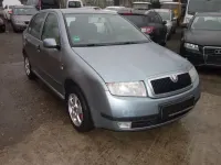 Gebraucht Skoda Fabia Comfort 101 PS (74 kW) 2002 Grau Limousine